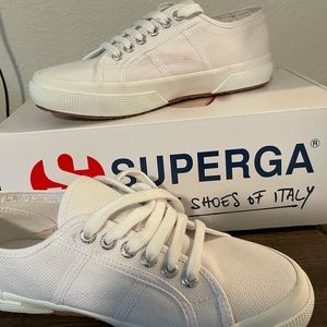 Superga Sneaker in White